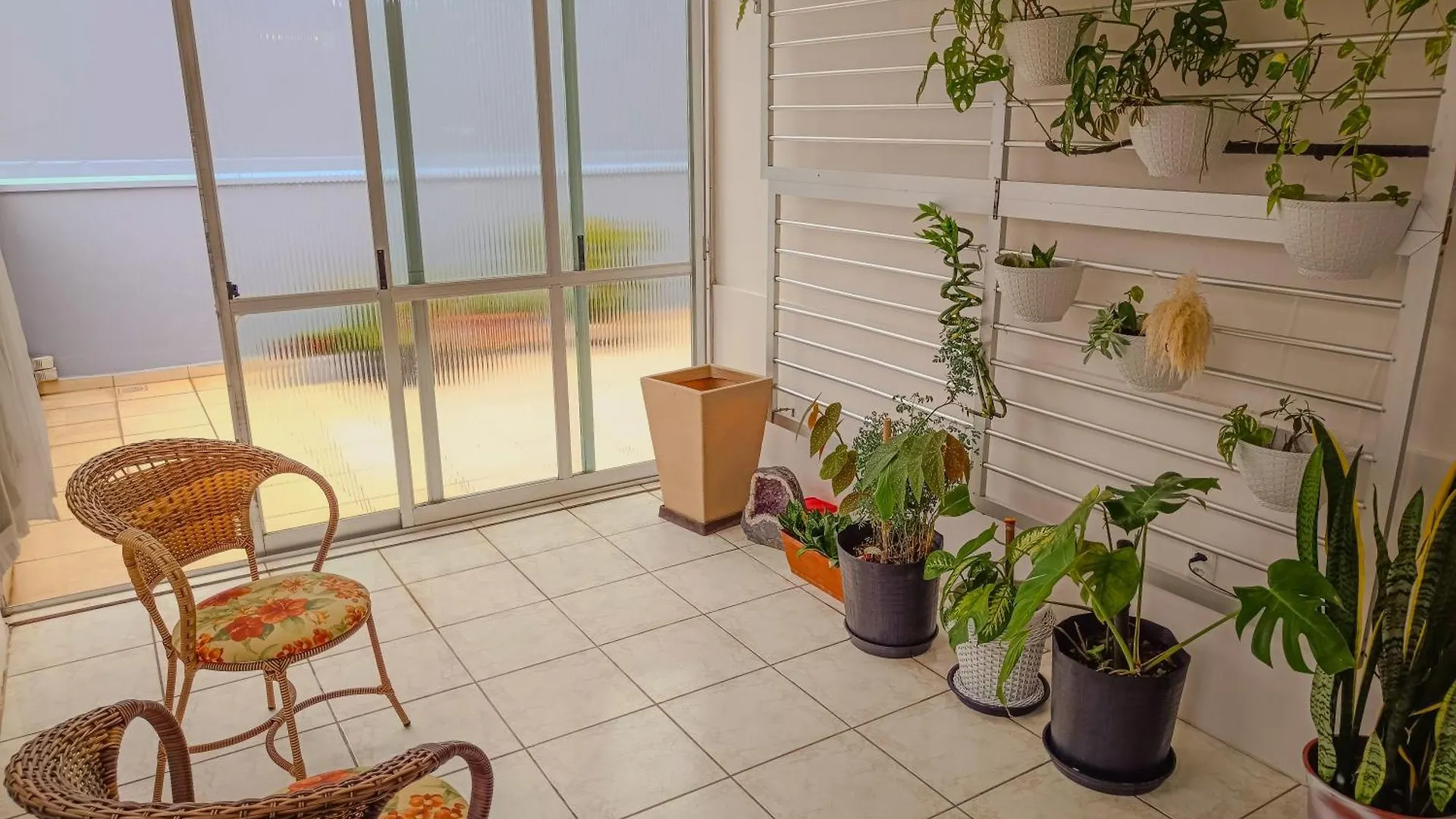 בית אירוח Balneário Camboriú Quarto Privativo A 300M Da Praia ברזיל